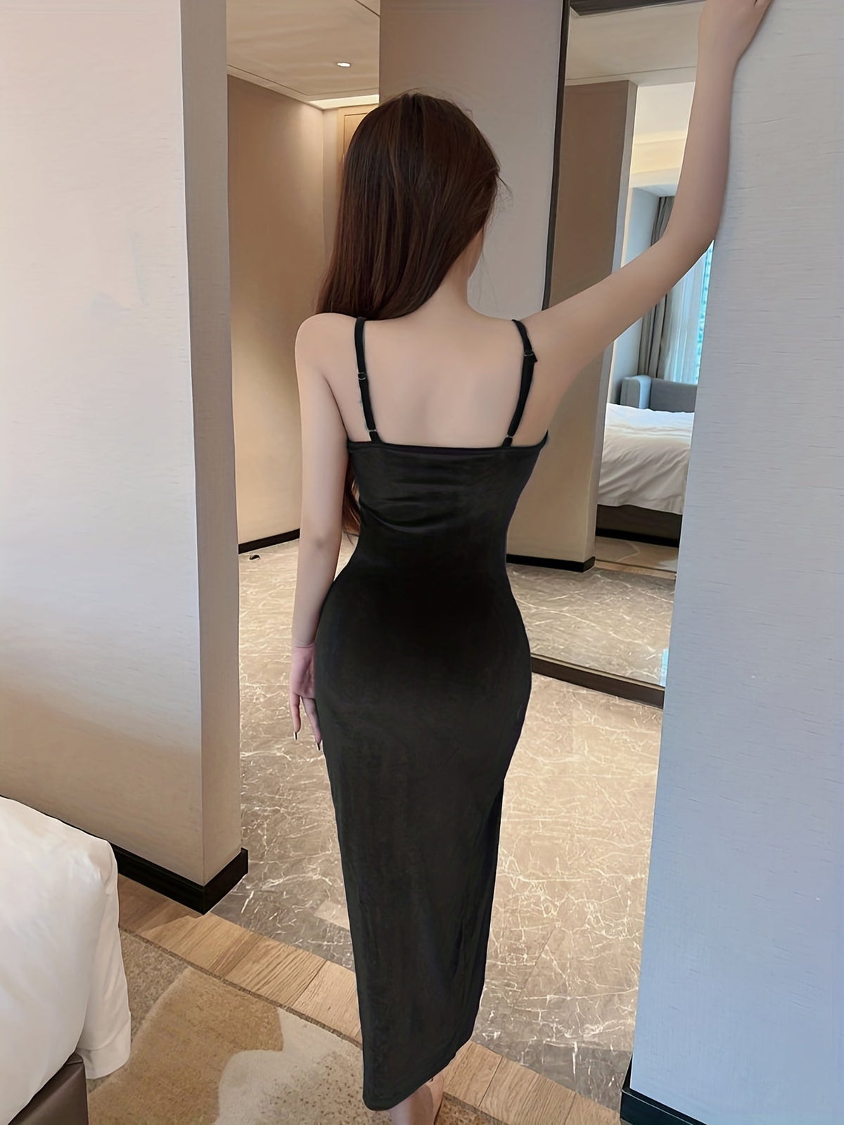 Damen-Satin-Abendkleid mit Schlitz – zeitlos elegantes Cocktailkleid