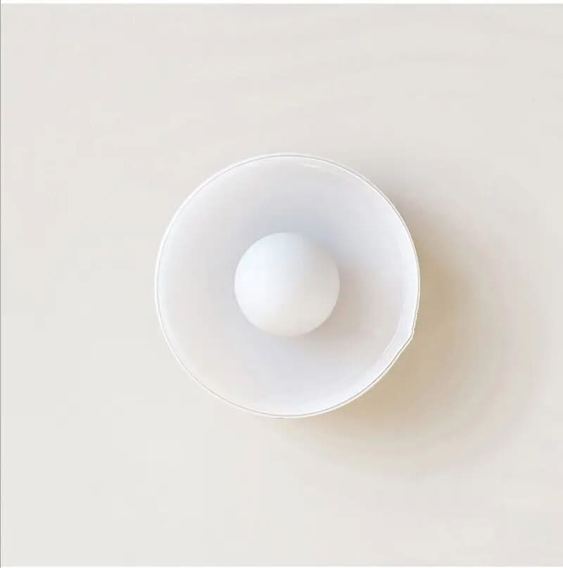 Deckenleuchte aus Glas im skandinavischen Design – Stimmungsvolle Beleuchtung für jedes Interieur