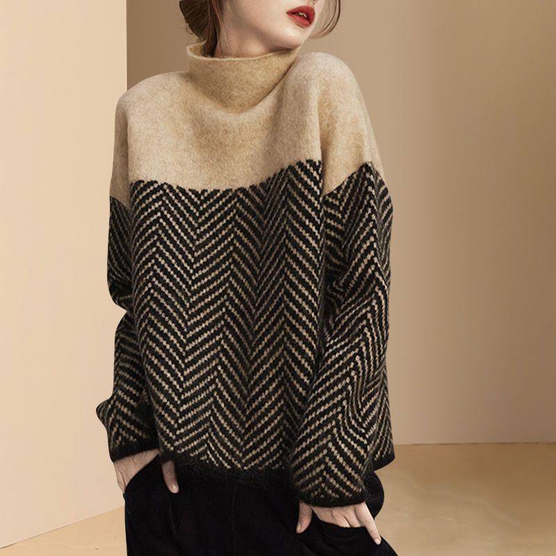 Gemusterter Winterpullover