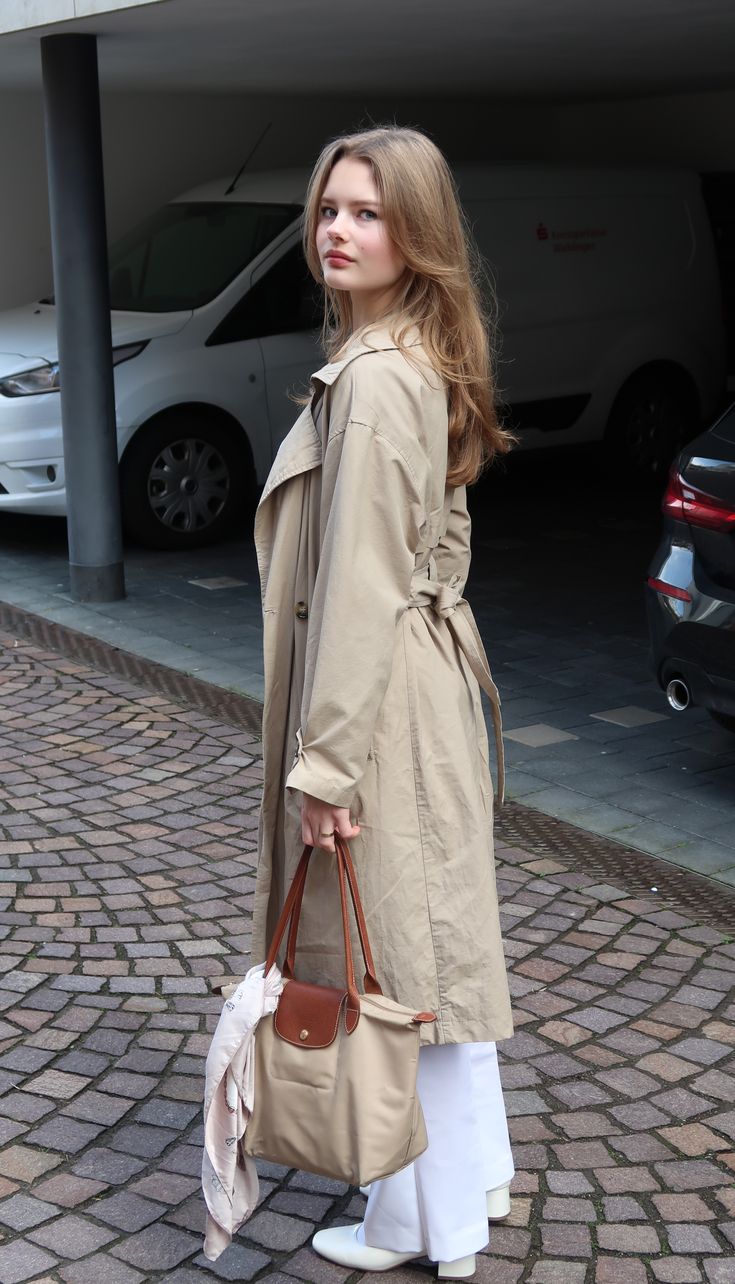Geräumiger Damen-Shopper mit organisierter Innenaufteilung