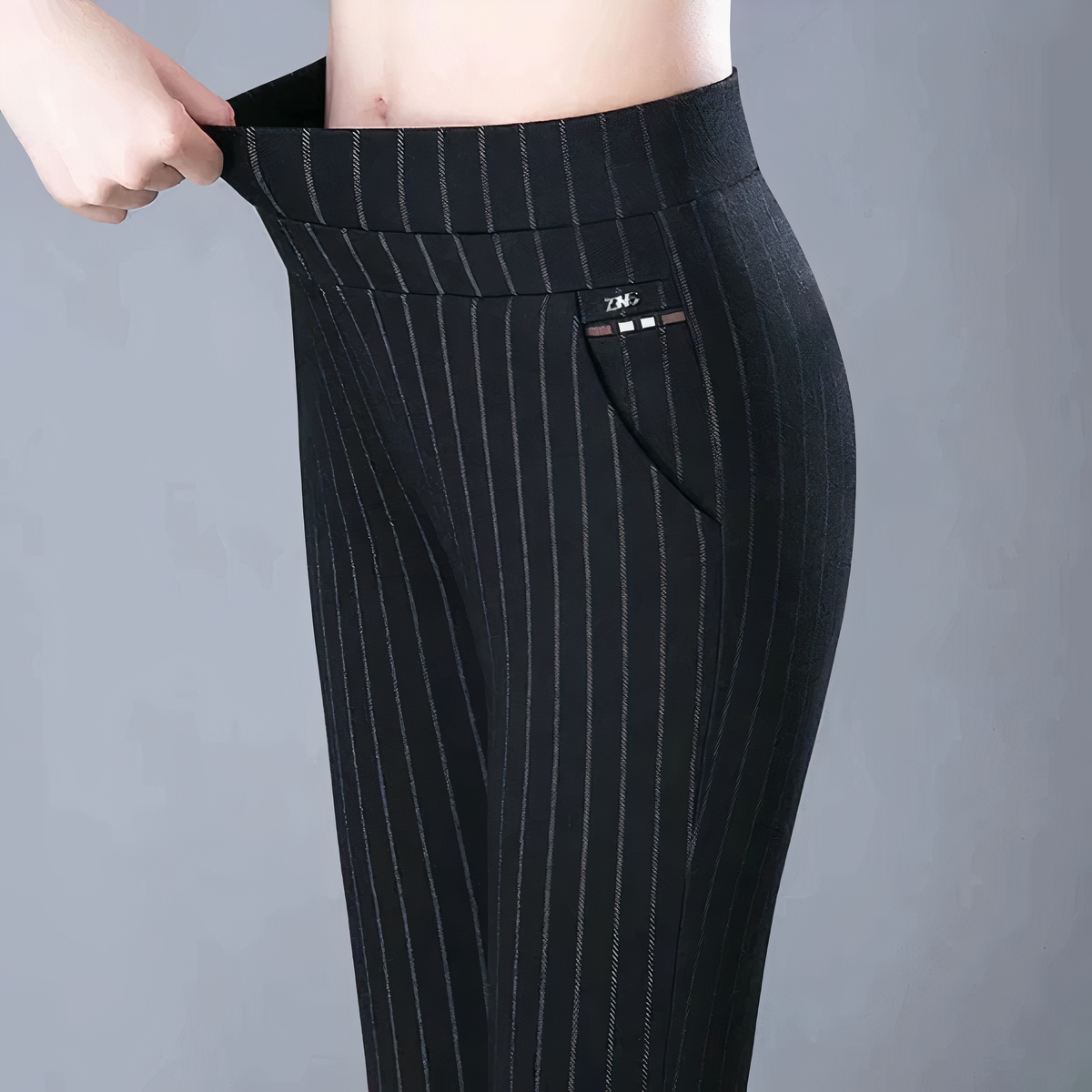 Gestreifte High-Waist-Anzughose für Damen