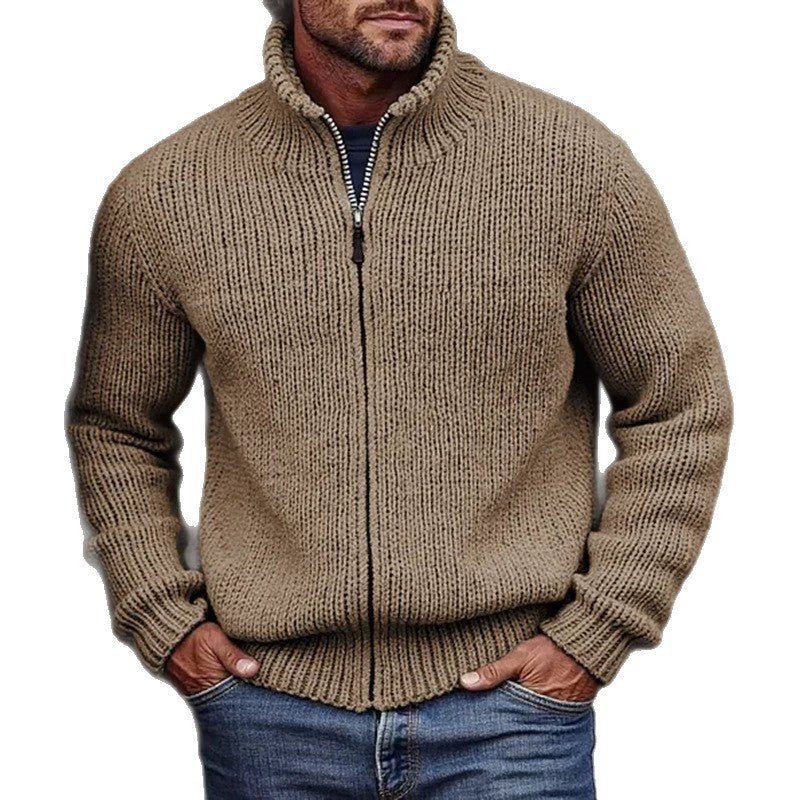 Herren-Grobstrickjacke mit Stehkragen und durchgehendem Reißverschluss