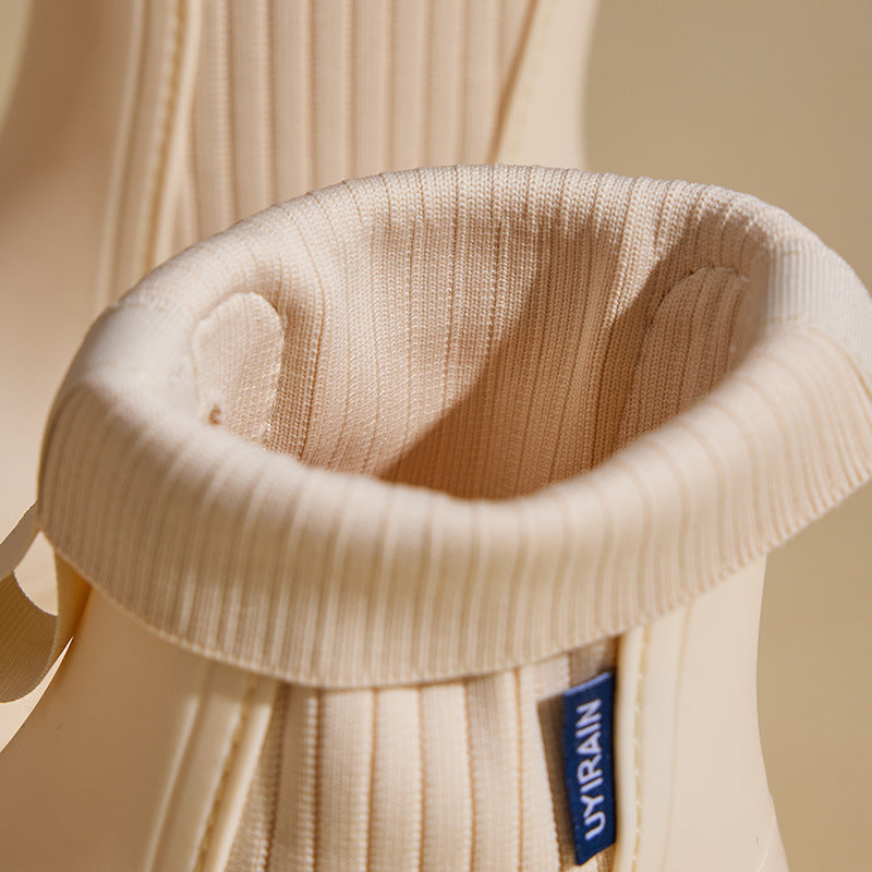 Orthopädische Damen-Stiefeletten mit Profilsohle