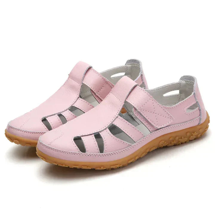 Orthopädische Sandalen für Damen mit Ausschnitten