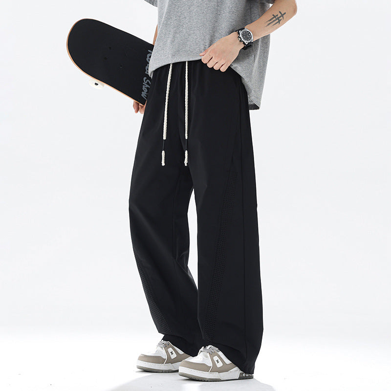 Sportliche und atmungsaktive Herrenhose im Relaxed Fit