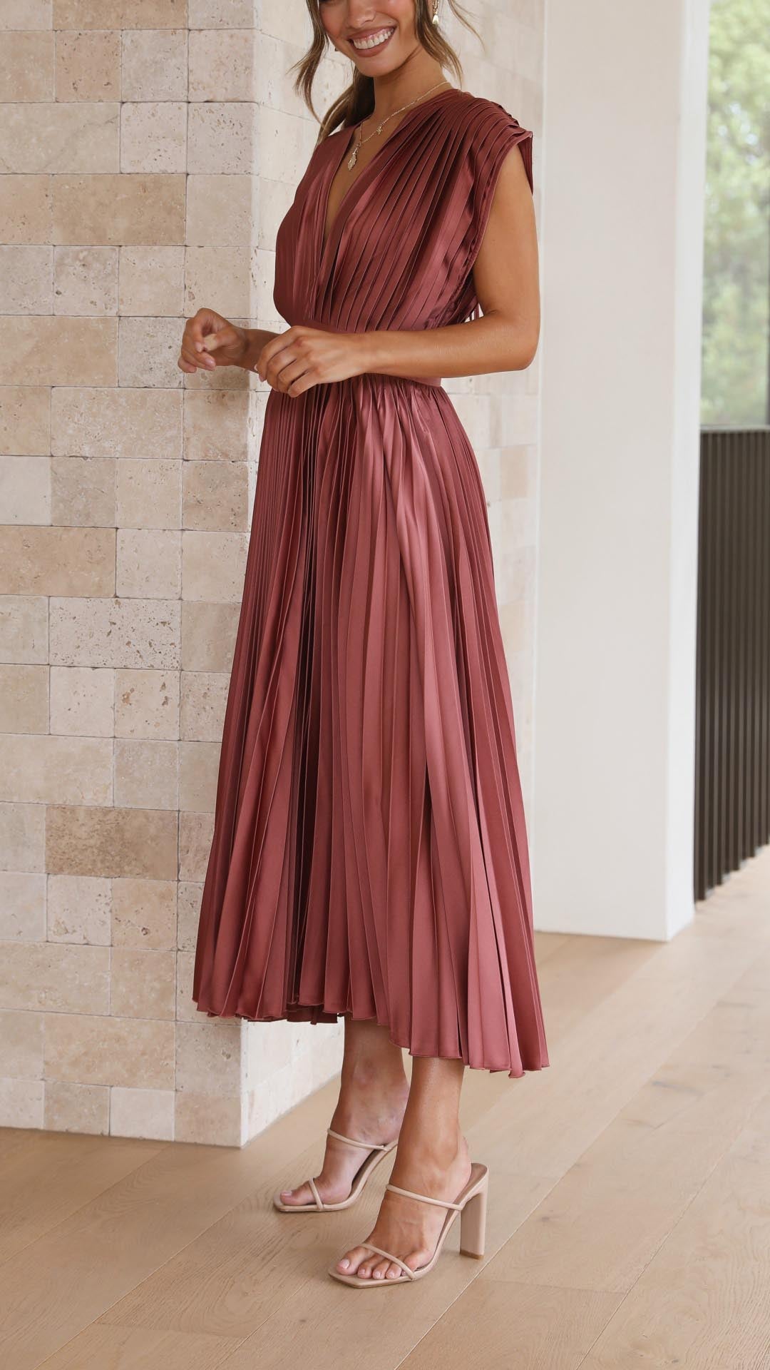 A-Linien-Midikleid für Damen mit V-Ausschnitt
