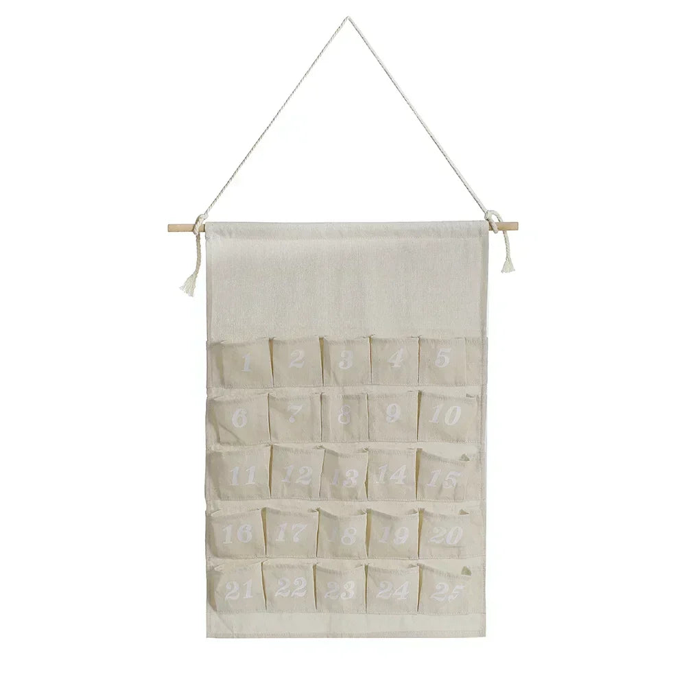 Adventskalender aus Baumwolle mit 24 Taschen – nachhaltige und wiederverwendbare Weihnachtsdekoration