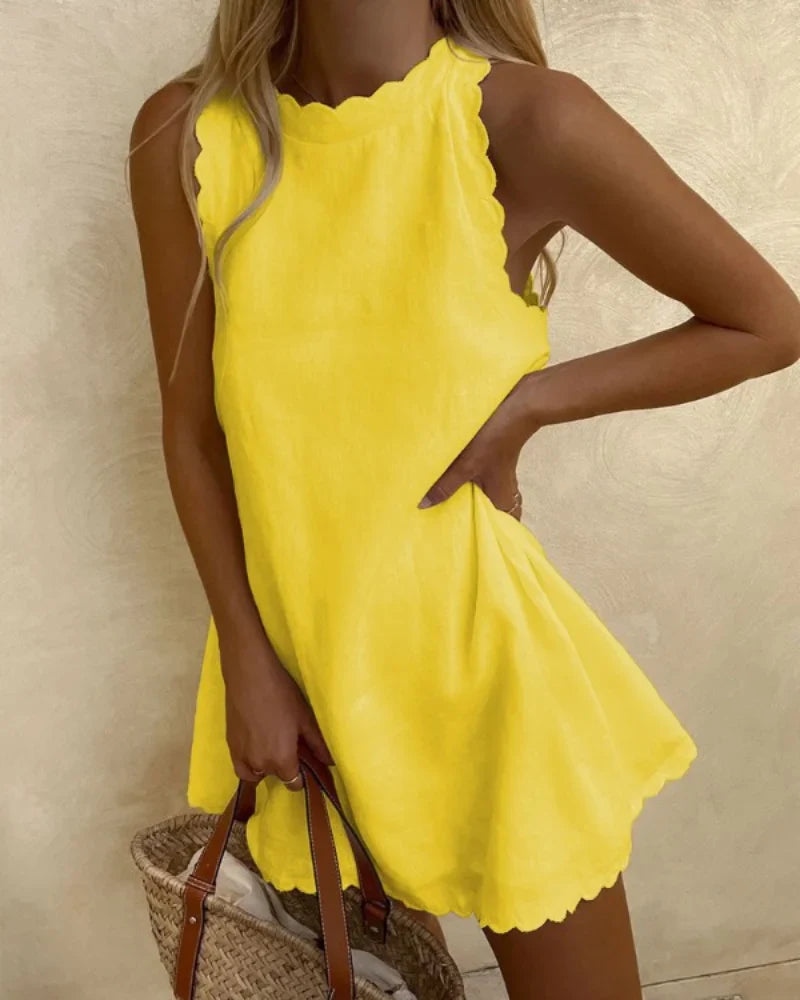 Ärmelloses Damen-Freizeitkleid in Minilänge mit Wellensaum