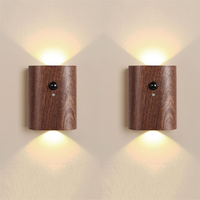 Aufladbare LED-Wandleuchte mit Bewegungsmelder – Warmweiß