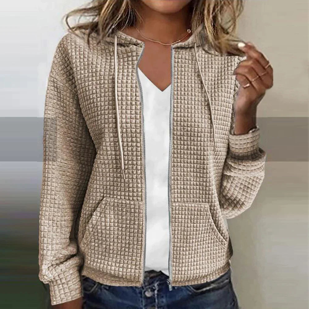 Bequeme Damenjacke mit Karomuster