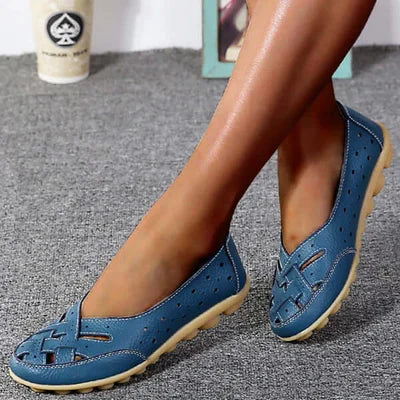 Bequeme Slipper aus atmungsaktivem Leder