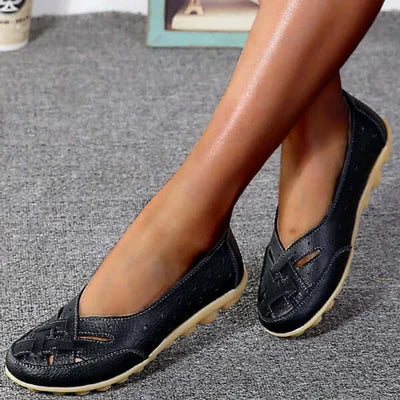 Bequeme Slipper aus atmungsaktivem Leder