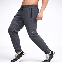 Bequeme Sporthose für Herren
