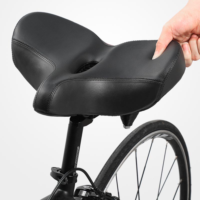 Bequemer Fahrradsattel mit extra breitem Polster