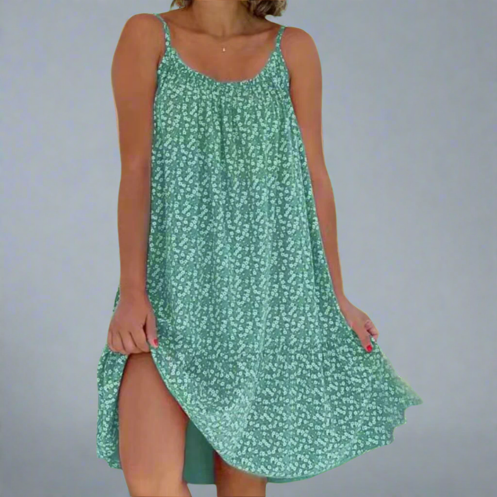 Blumiges Trägerkleid für den Sommer