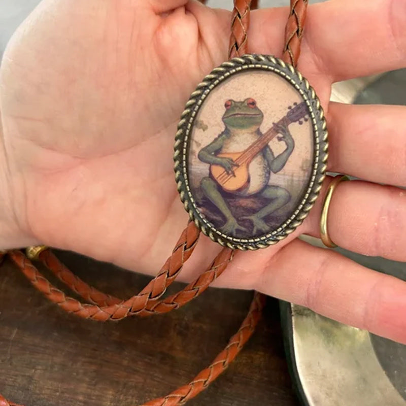 Bolo-Tie mit Frosch und Banjo