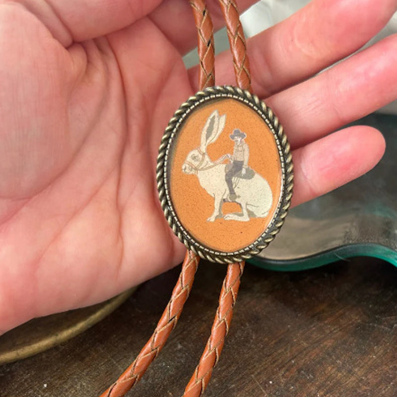 Bolo-Tie mit Frosch und Banjo
