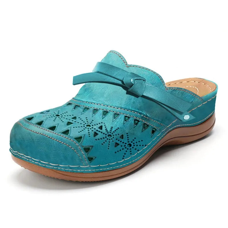 Damen-Clogs zum Hineinschlüpfen mit Schleifen-Akzent und Lochmuster