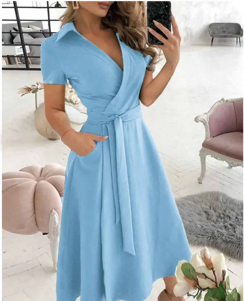 Damen-Midikleid in A-Linie mit Bindegürtel