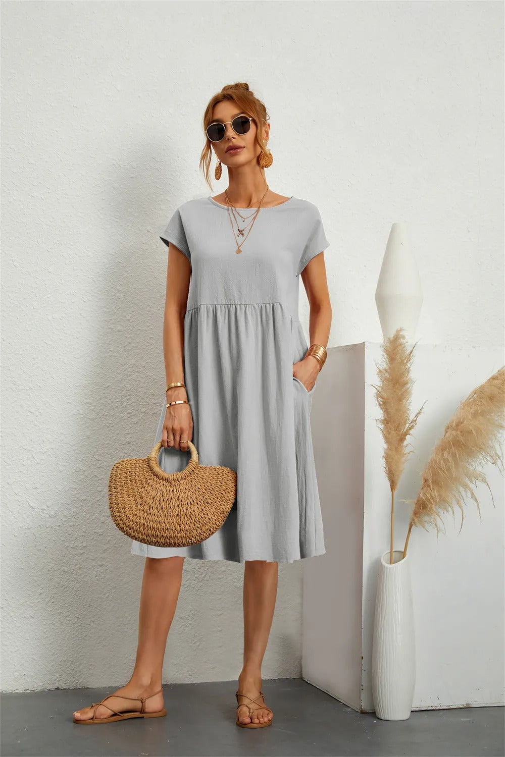 Damen-Midikleid in A-Linie mit Kurzarm und Rundhalsausschnitt