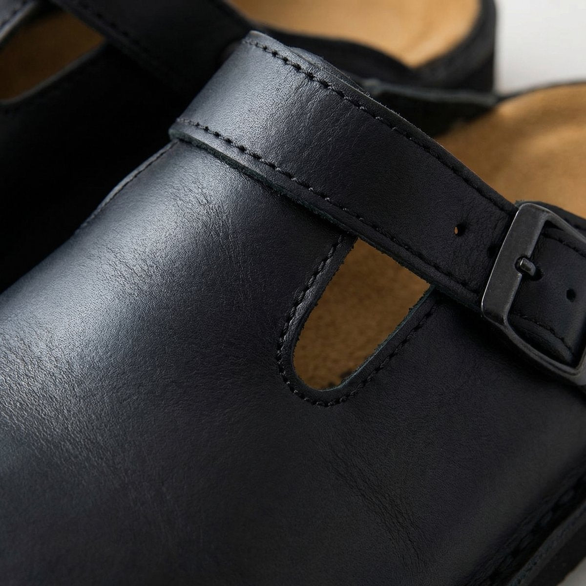 Damen-Schlupfclogs aus Leder