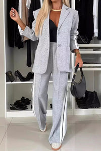 Damen-Set aus Blazer und Hose mit Galonstreifen