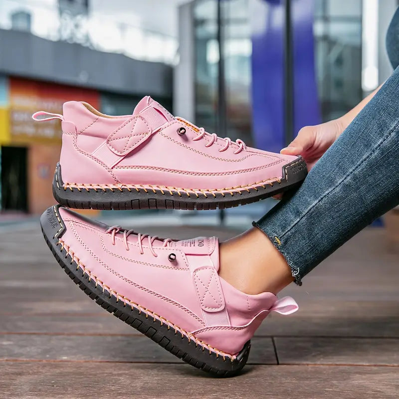 Damen-Sneaker mit orthopädischer Sohle und Elastikeinsätzen
