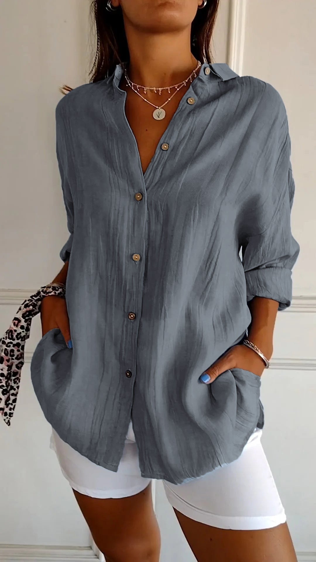 Damen-Sommerbluse mit Langarm – Luftiges Leinen-Seiden-Gemisch mit Faltenwurf und skandinavischer Küsten-Eleganz