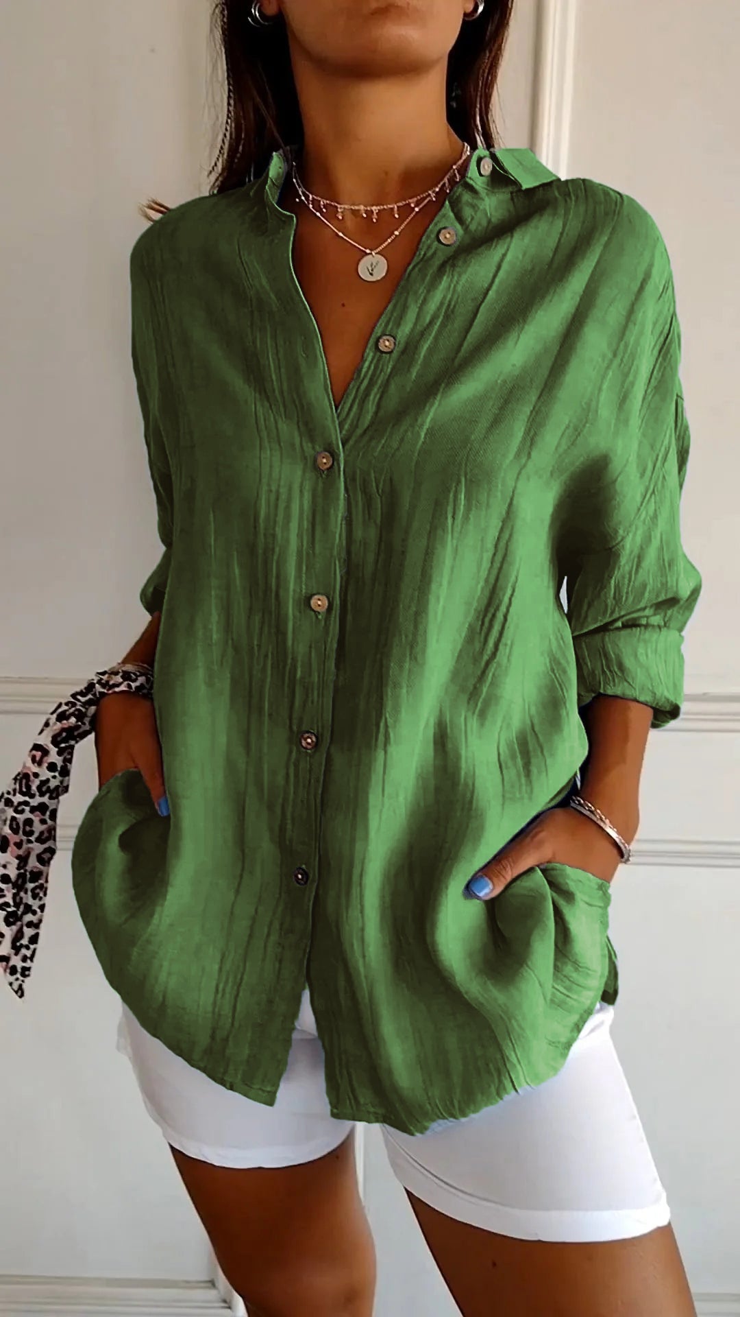 Damen-Sommerbluse mit Langarm – Luftiges Leinen-Seiden-Gemisch mit Faltenwurf und skandinavischer Küsten-Eleganz