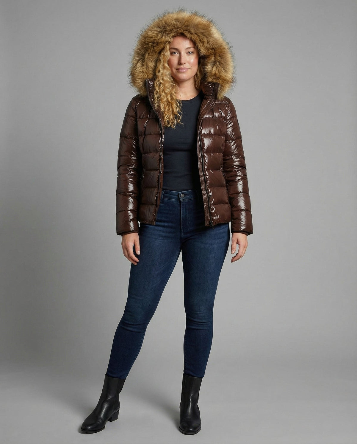 Damen-Steppjacke mit Kunstfellkragen