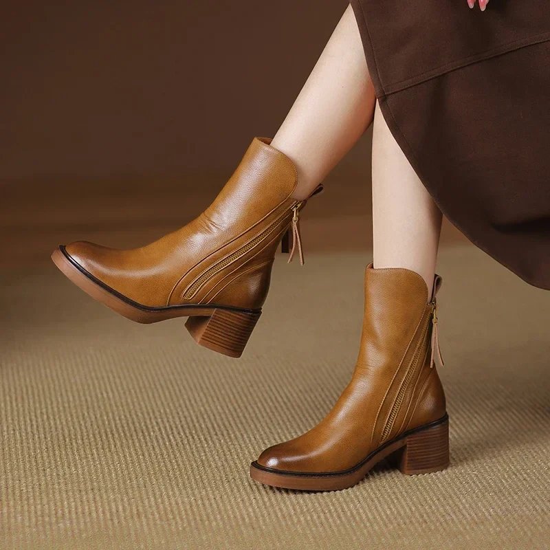 Damen-Stiefeletten mit Blockabsatz
