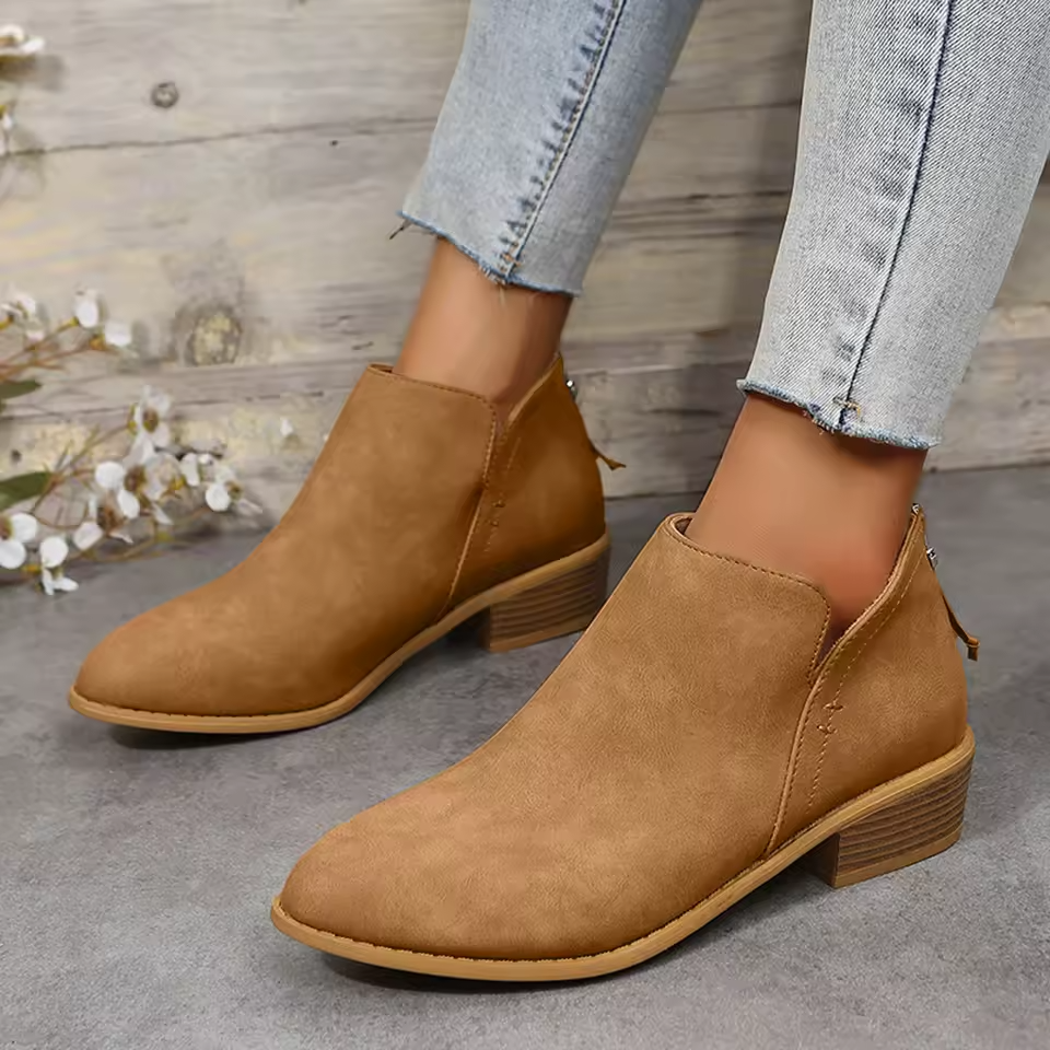 Damen-Stiefeletten mit niedrigem Absatz und V-Ausschnitt