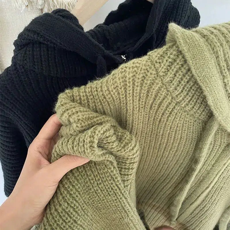 Damen-Strickpullover mit Reißverschluss und Kapuze