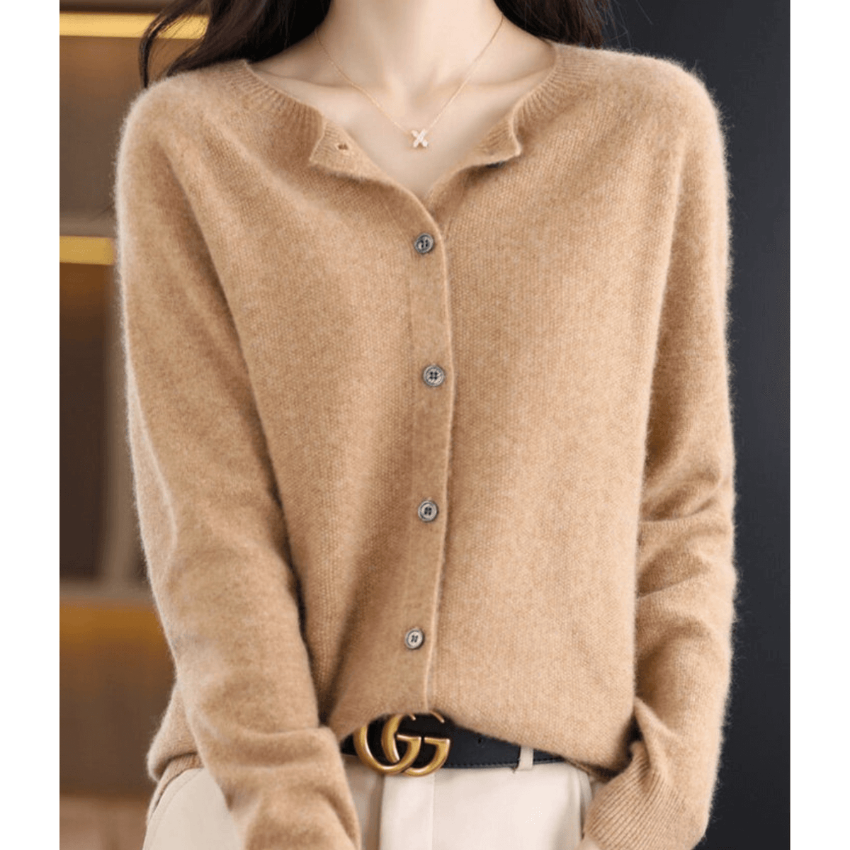 Damen-Strickjacke mit V-Ausschnitt