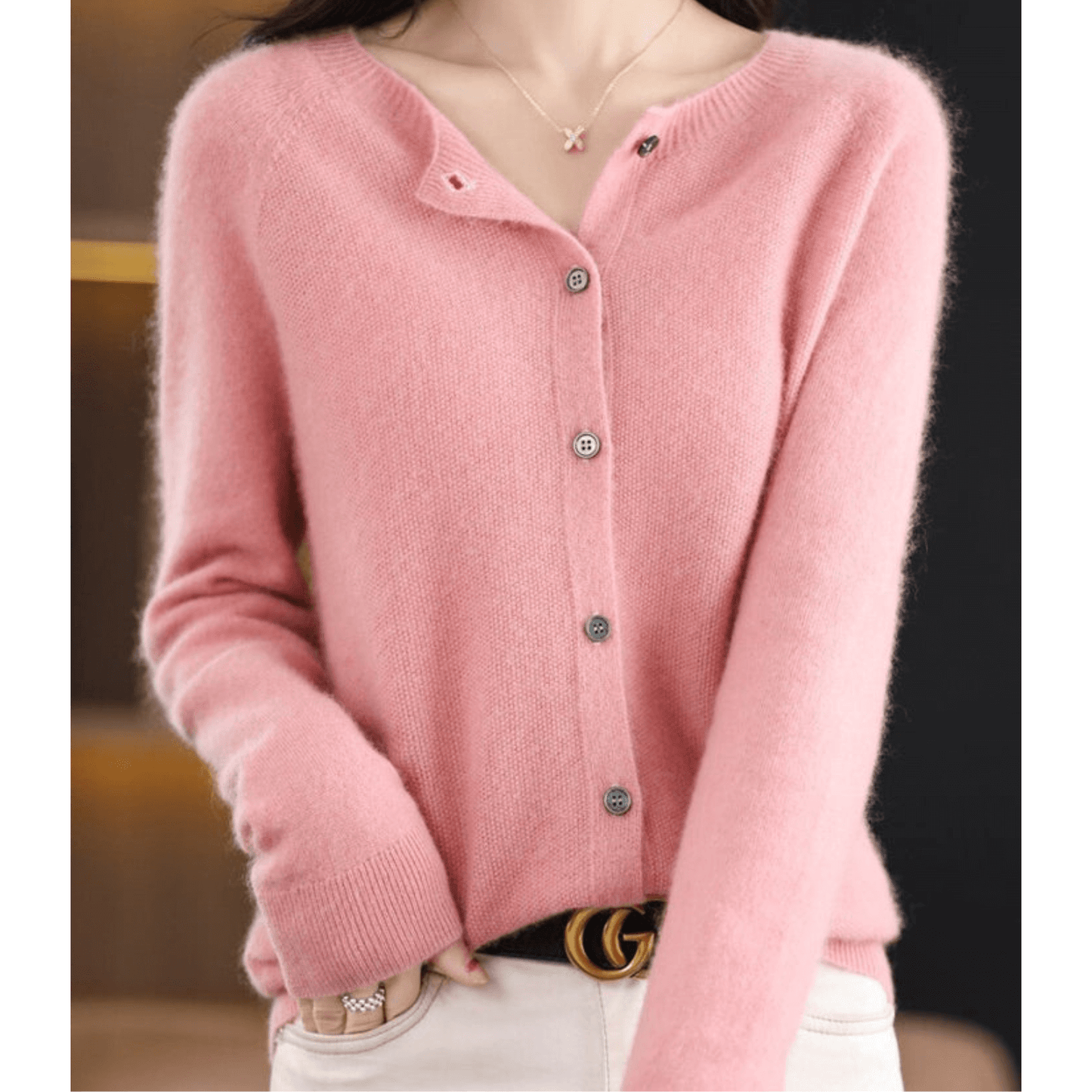 Damen-Strickjacke mit V-Ausschnitt