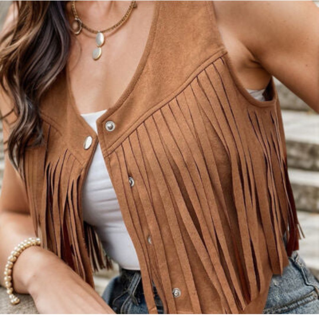 Damen-Wildlederweste – Boho-Weste mit Fransen und Knopfdetails
