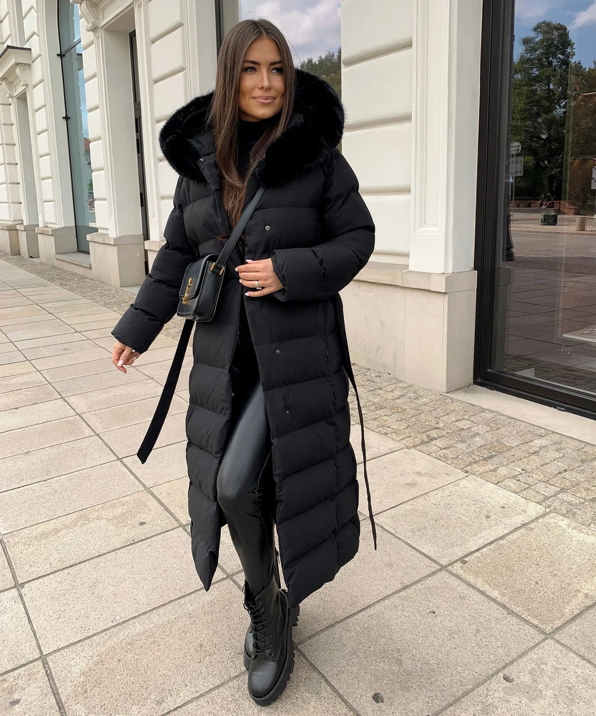 Damen-Winter-Puffer-Mantel mit Gürtel