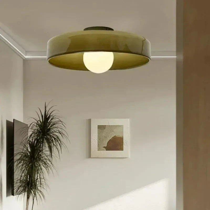 Deckenleuchte aus Glas im skandinavischen Design – Stimmungsvolle Beleuchtung für jedes Interieur