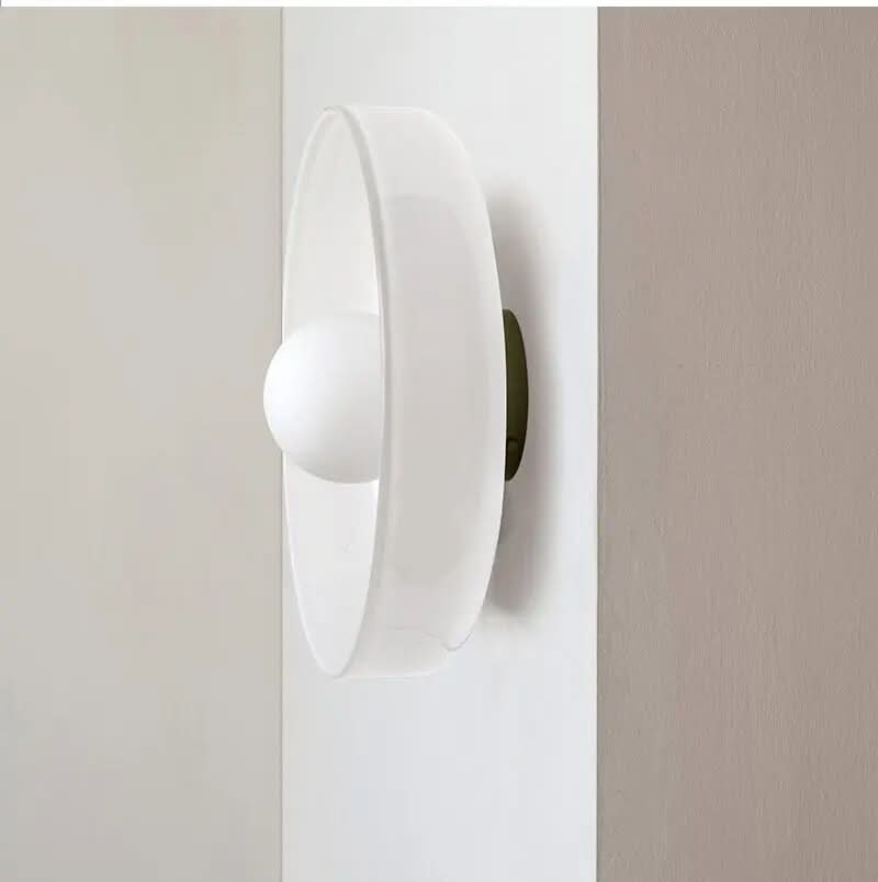 Deckenleuchte aus Glas im skandinavischen Design – Stimmungsvolle Beleuchtung für jedes Interieur