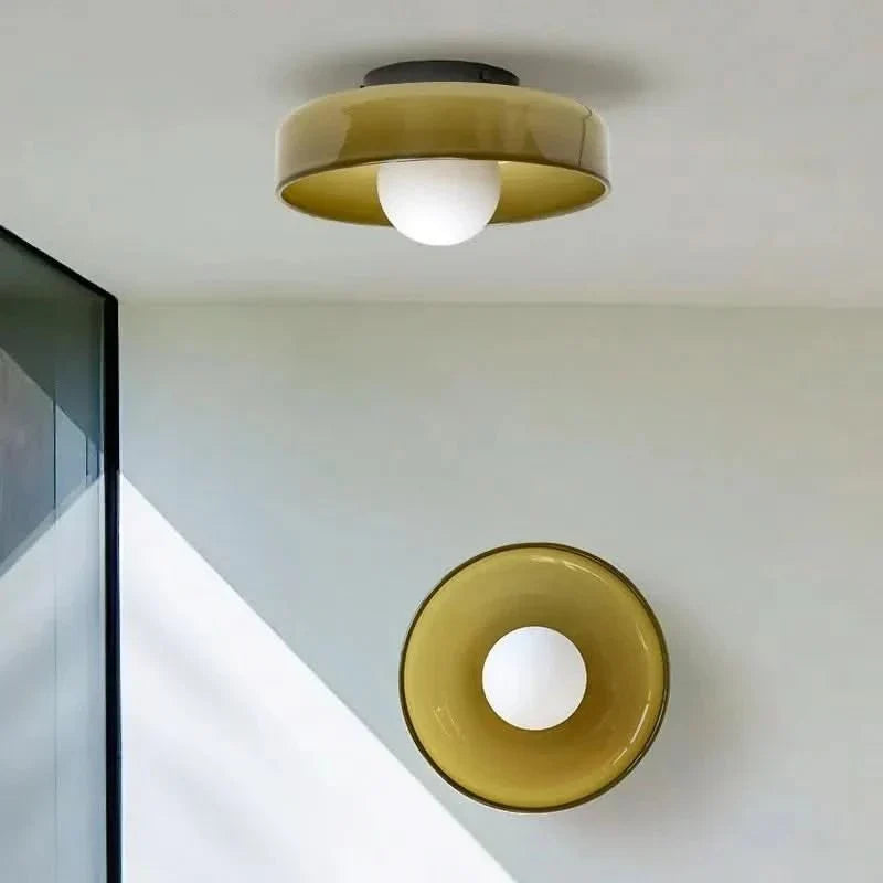 Deckenleuchte aus Glas im skandinavischen Design – Stimmungsvolle Beleuchtung für jedes Interieur