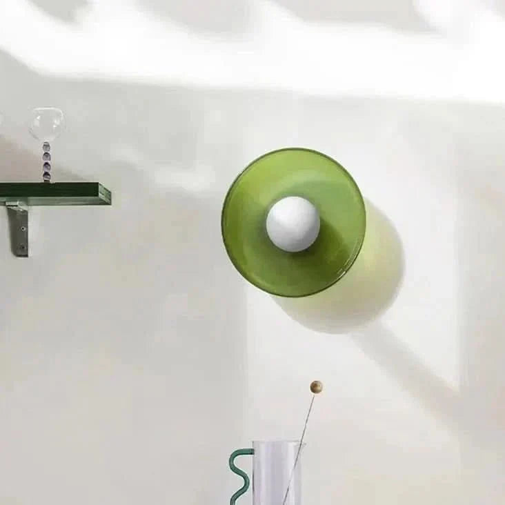 Deckenleuchte aus Glas im skandinavischen Design – Stimmungsvolle Beleuchtung für jedes Interieur