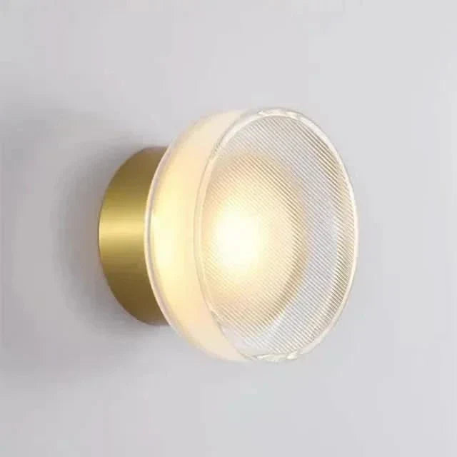 Dimmbare und elegante Wandleuchte für stilvolle Innenräume