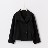 Doppelreihige kurze Jacke im Luxusstil aus warmem Material