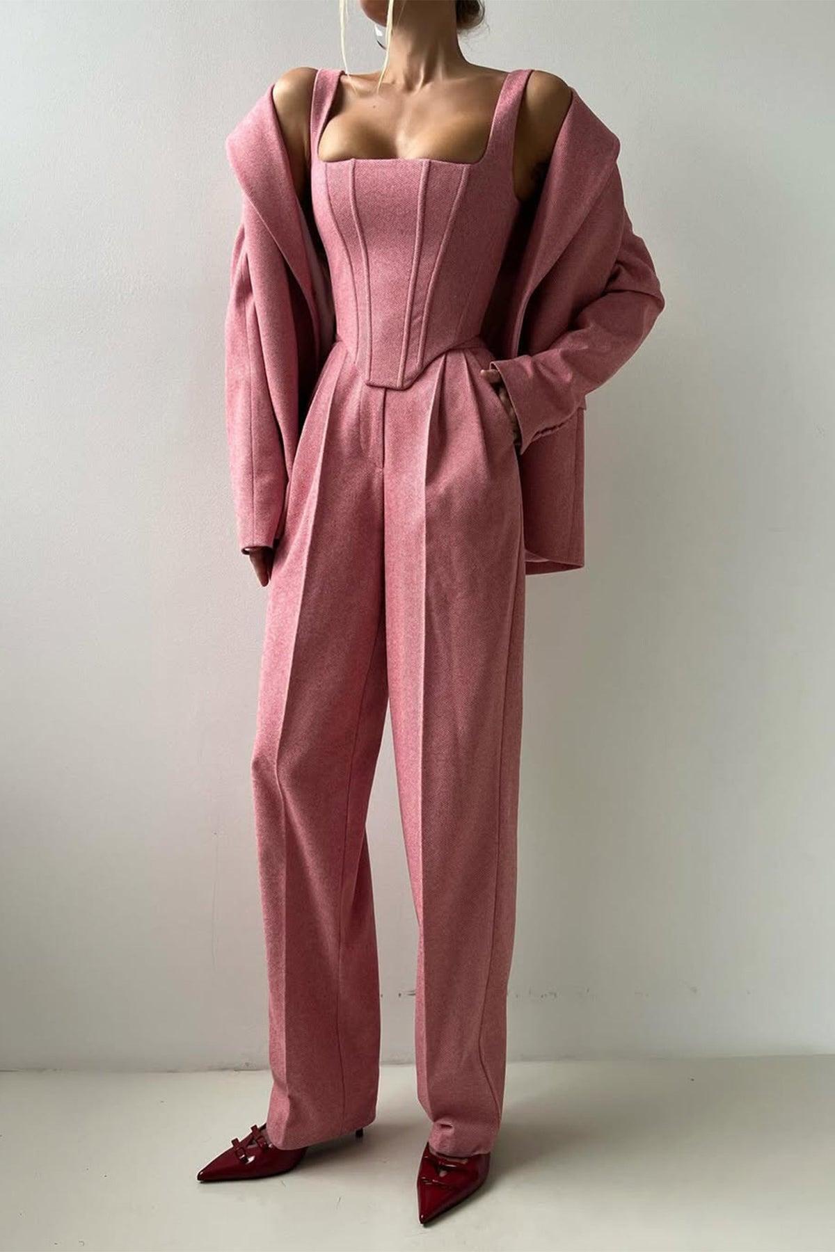 Dreiteiliges Set mit zweireihigem Blazer