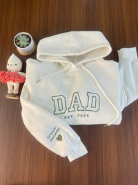 Ein einzigartiges Vatertagsgeschenk mit den Namen seiner Liebsten