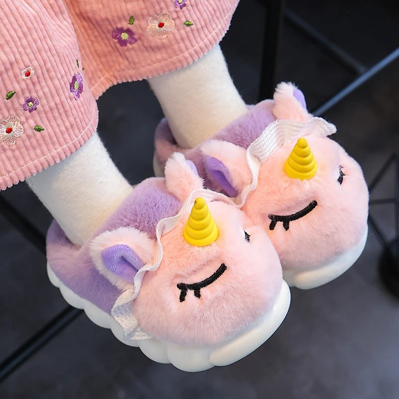 Einhorn-Plüschhausschuhe für Kinder