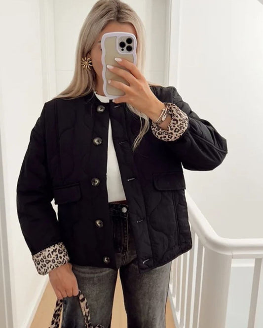 Elegante Jacke mit Leopardenfutter - Schick & Modern