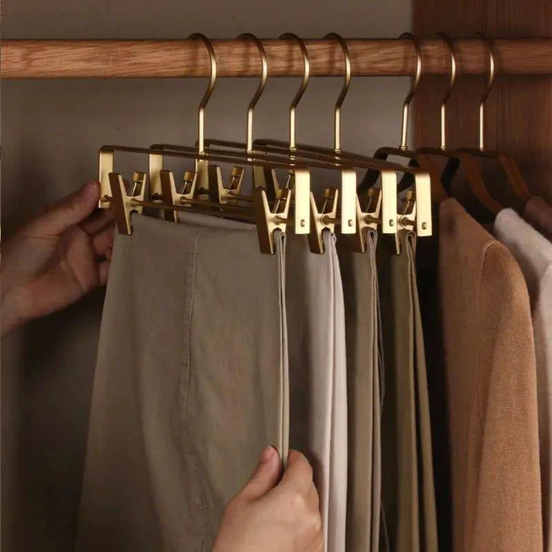 Elegante matte rutschfeste Hosenbügel (5er-Set)