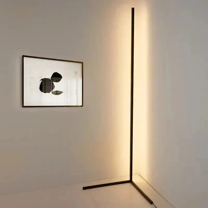 Elegante RGB-Ecklampe mit Fernbedienung – Moderne Beleuchtung