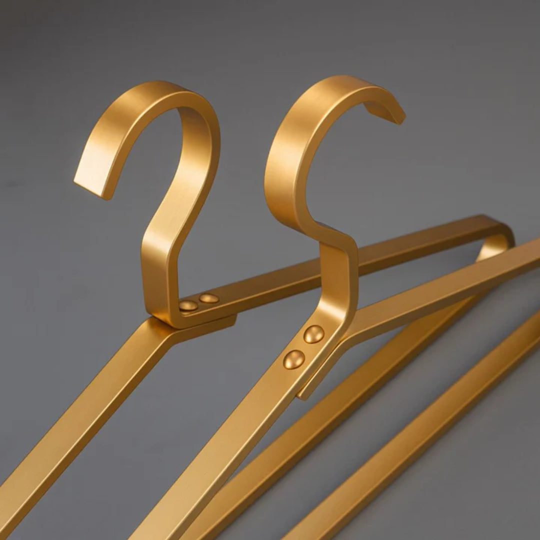 Elegante Slimline-Kleiderbügel aus Aluminium (4er-Pack)